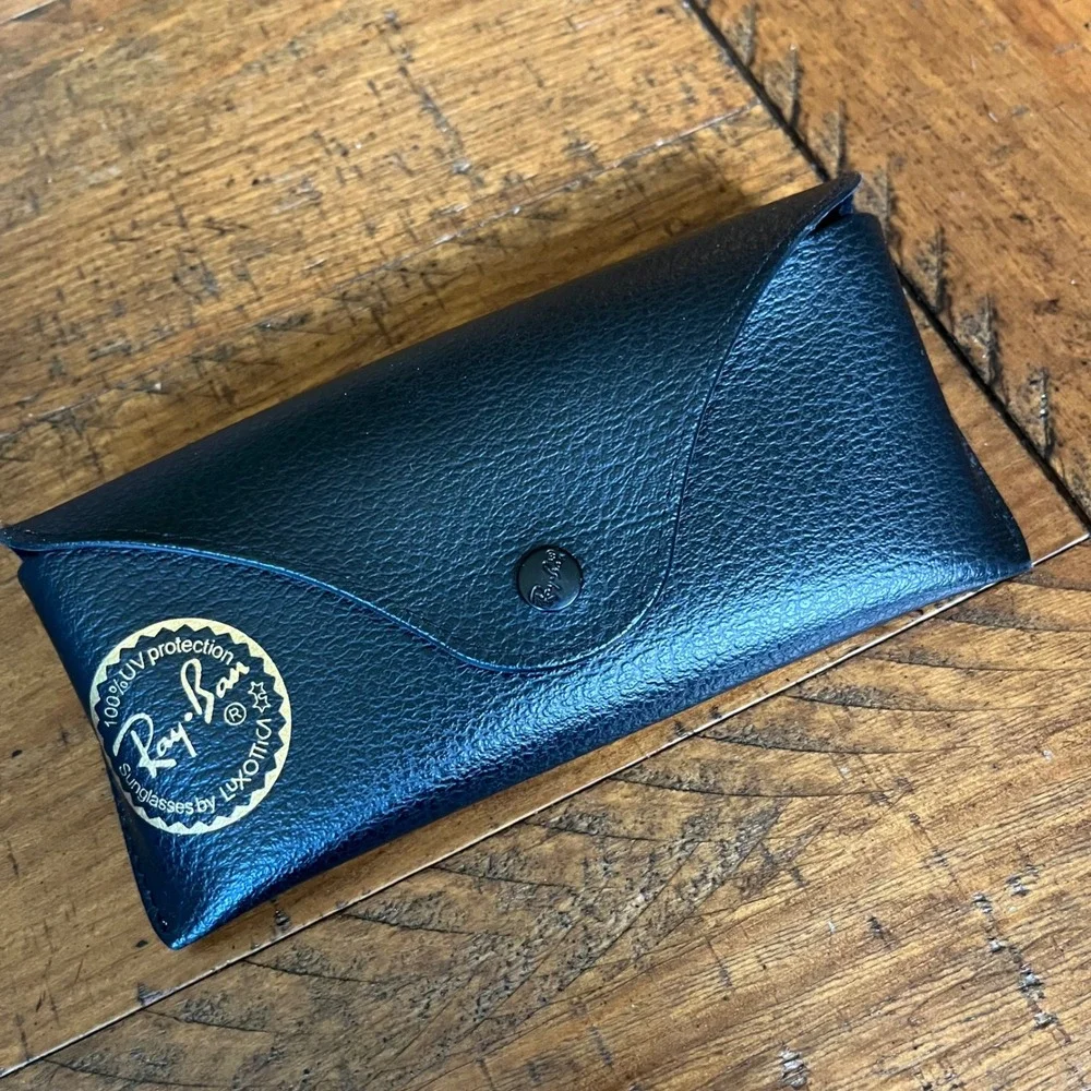 Ray-Ban Black Snap Eyeglass Sunglasses Case Logo‎ Soft Shell